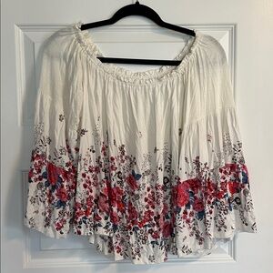 Floral Off-Shoulder Blouse